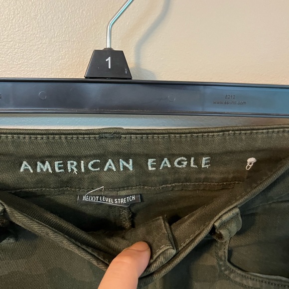 American Eagle Camo Print Skinny Jeans - Picture 2 of 5
